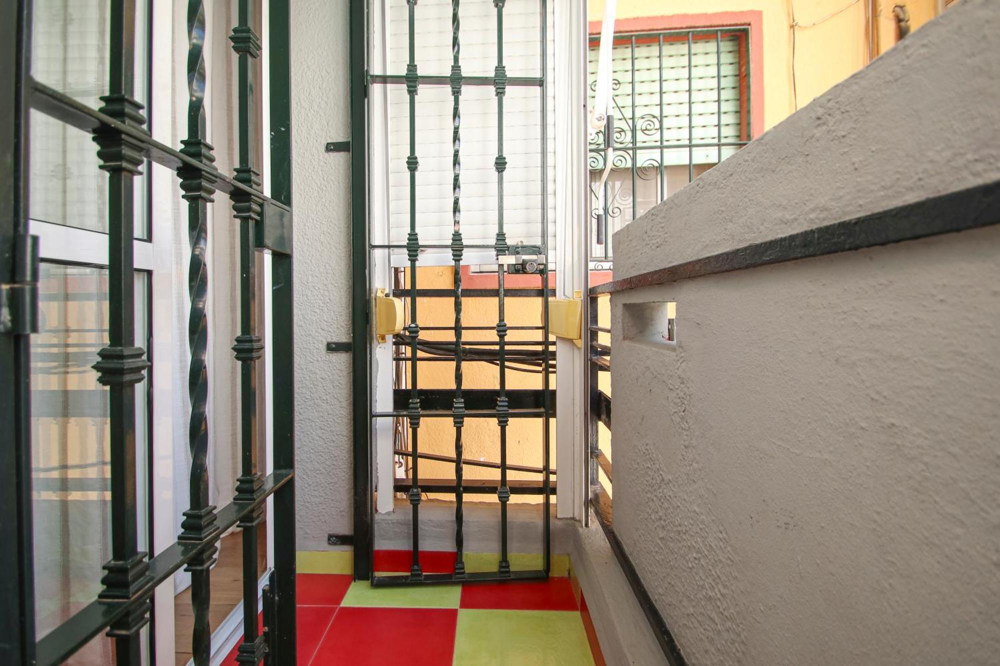 Spacious 2 Bedroom Apt In The Heart Of Triana Sewilla Zewnętrze zdjęcie